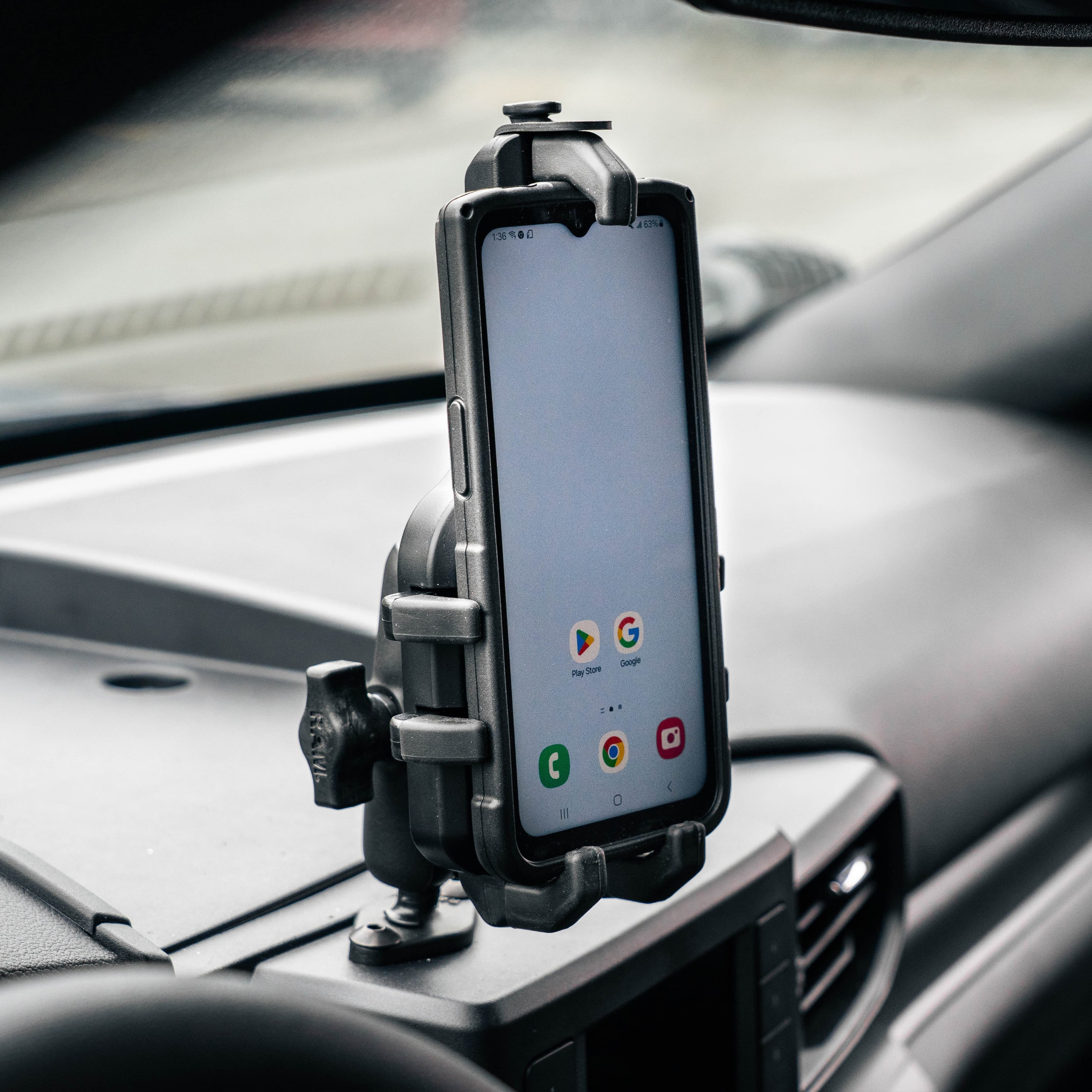 RAM® Quick-Grip™ Pro Phone Holder with Ball