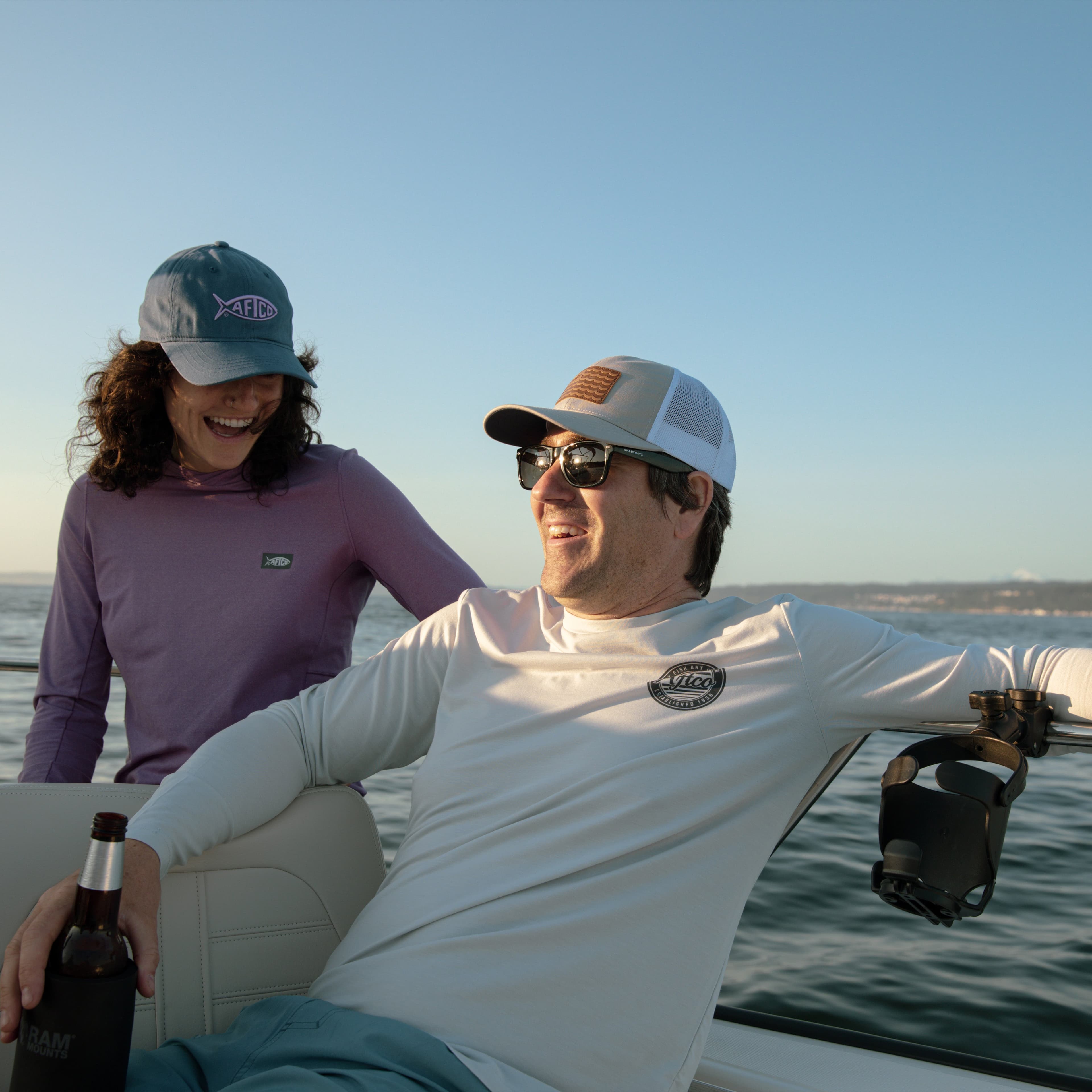 RAM® Level Cup™ XL 32oz (907 g) Drink Holder with RAM® Tough-Claw™