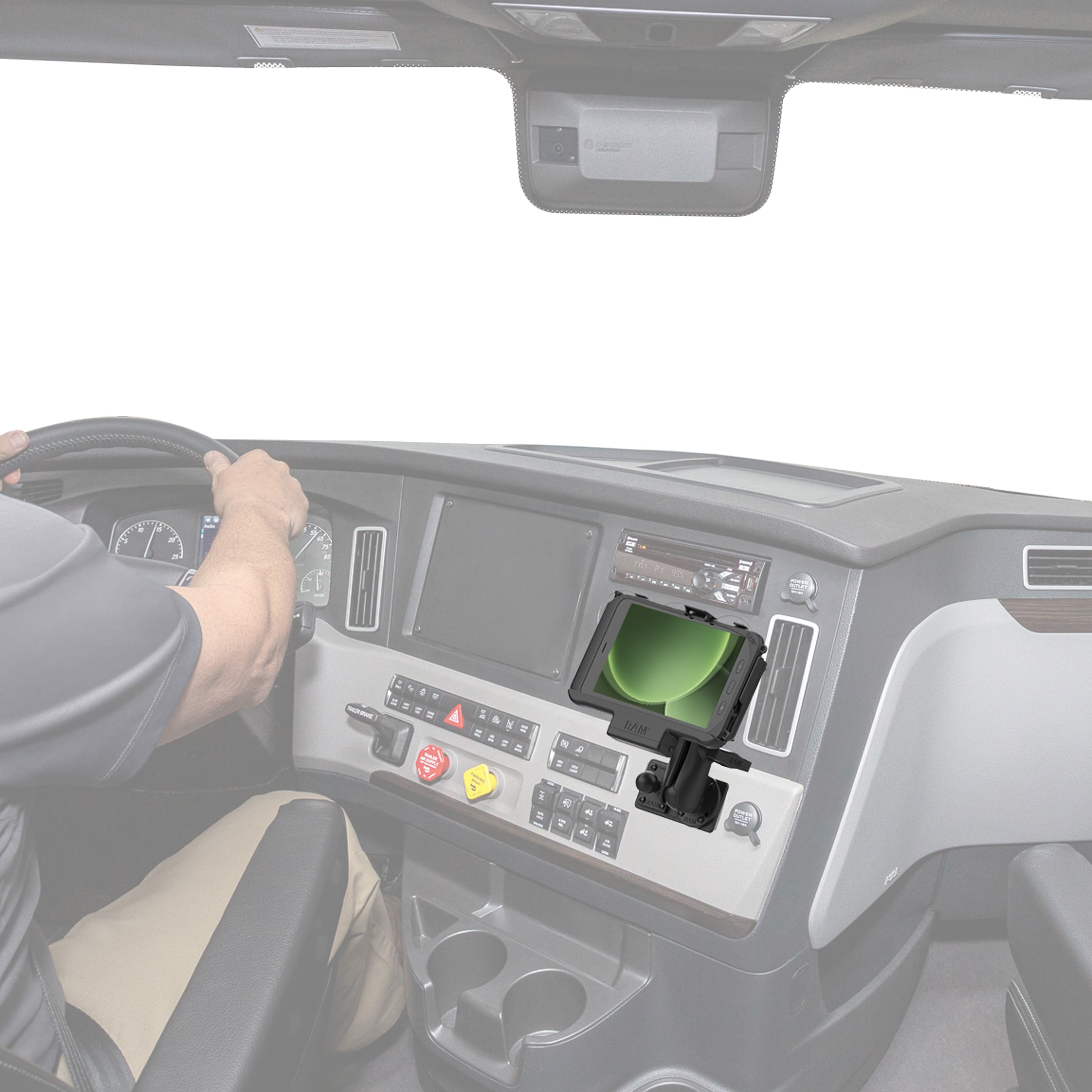 RAM® Dashboard Mounting Plate for '18-26 Freightliner Cascadia