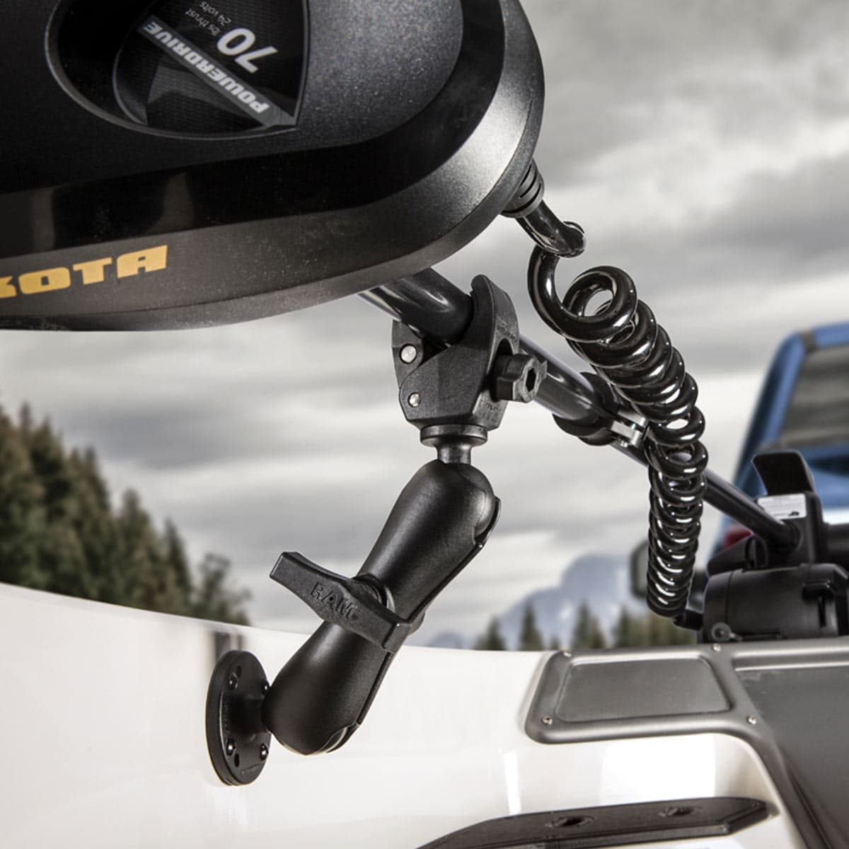 RAM® Trolling Motor Stabilizer - Tough-Claw™ .625" (15.9 mm) - 1.14" (29 mm) Medium Arm