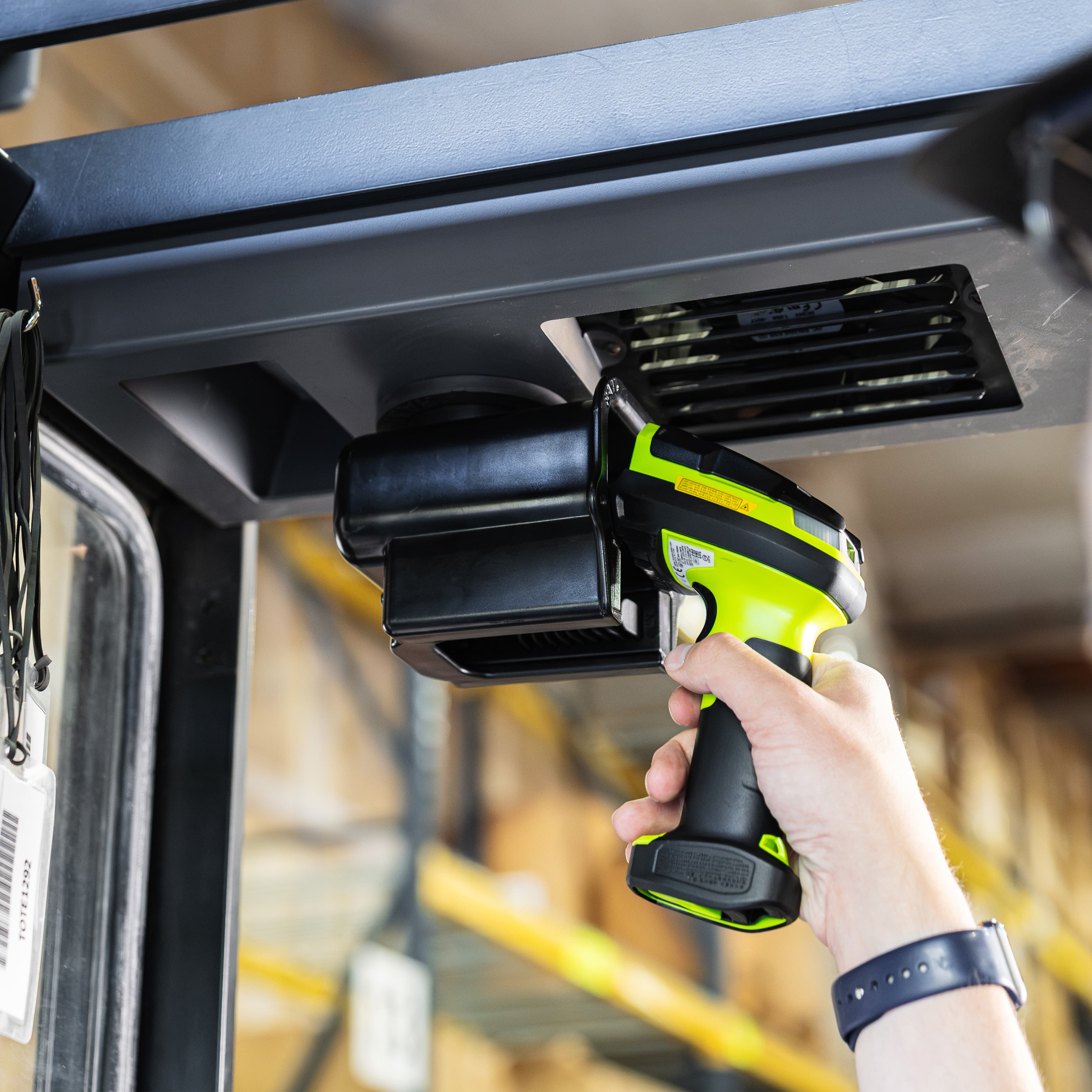 RAM® Power-Grip™ Scanner Holder with Magnetic Tough-Mag™ Adapter
