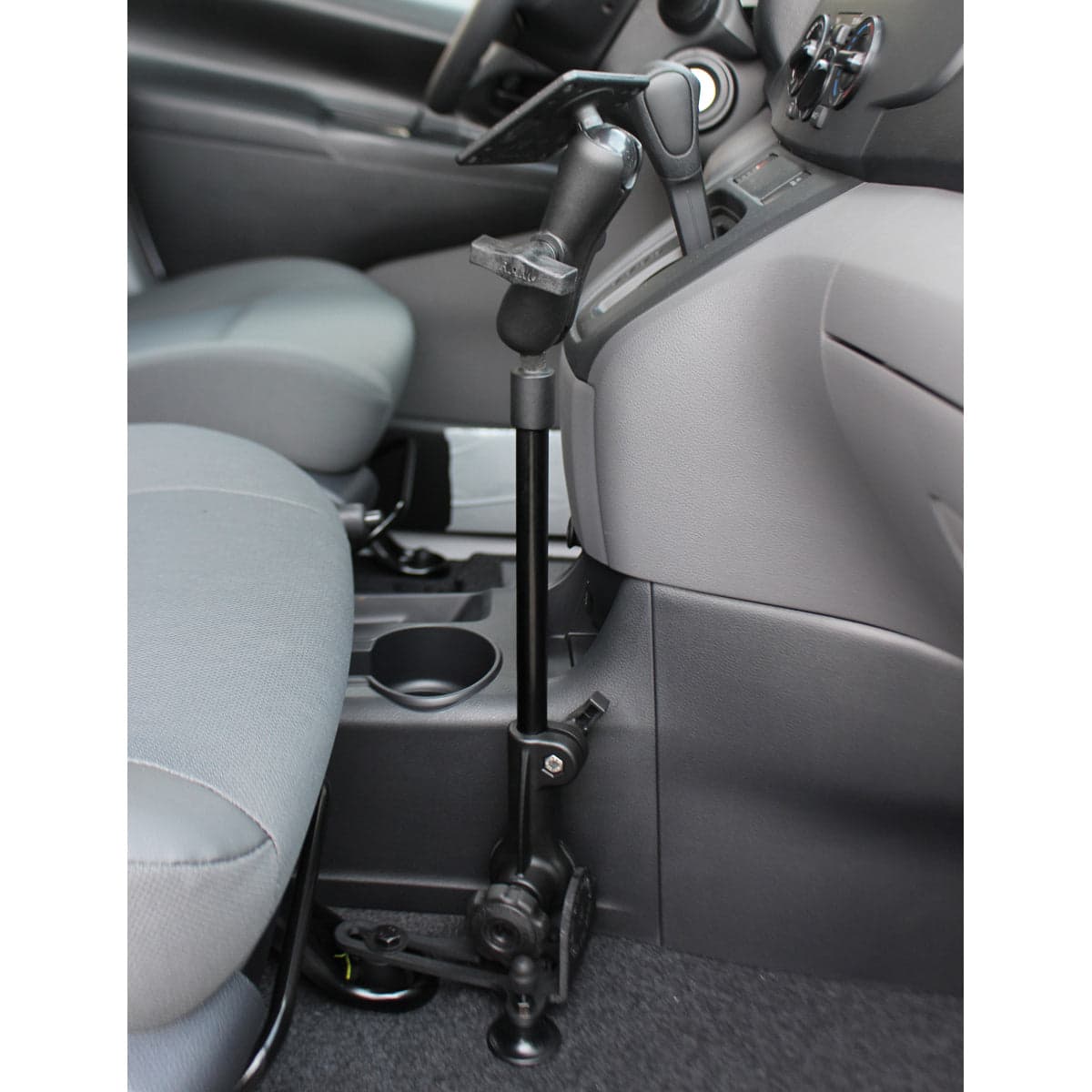 RAM® Pod HD™ 24" (61 cm) Vehicle Mount with 75x75mm VESA Plate