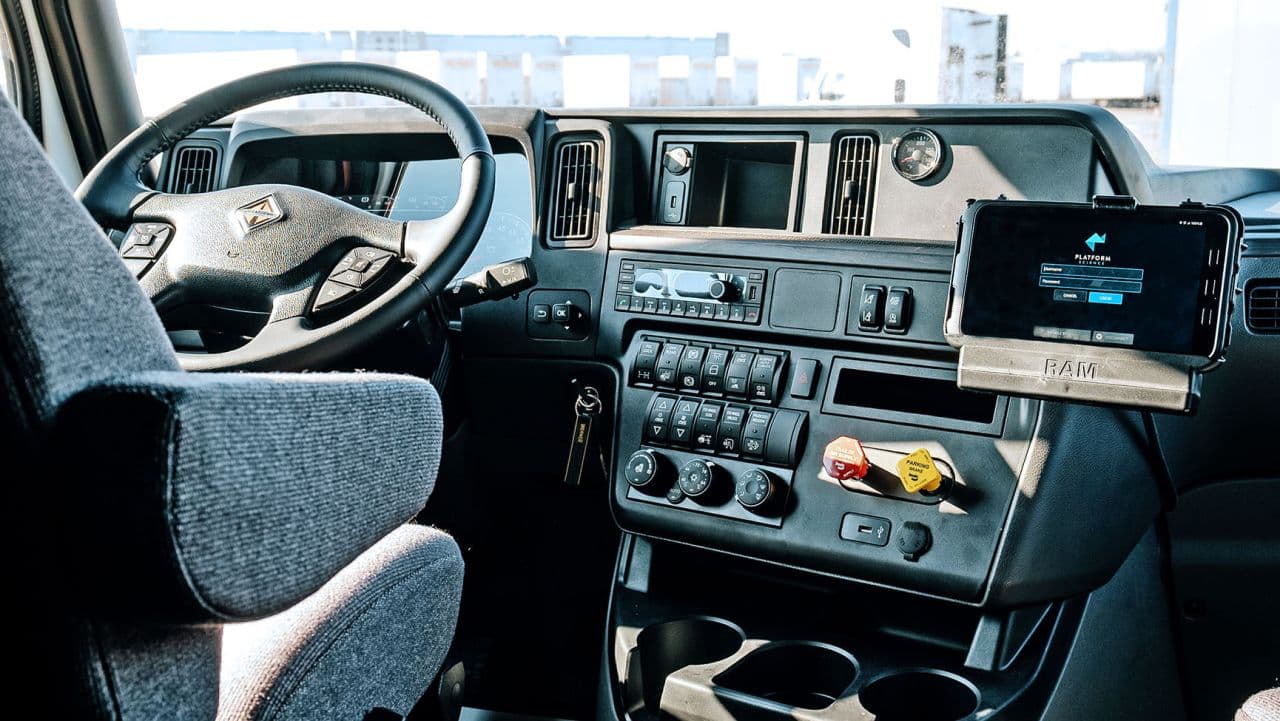How RAM® Mounts Helped Werner Enterprises Modernize Driver Workflows